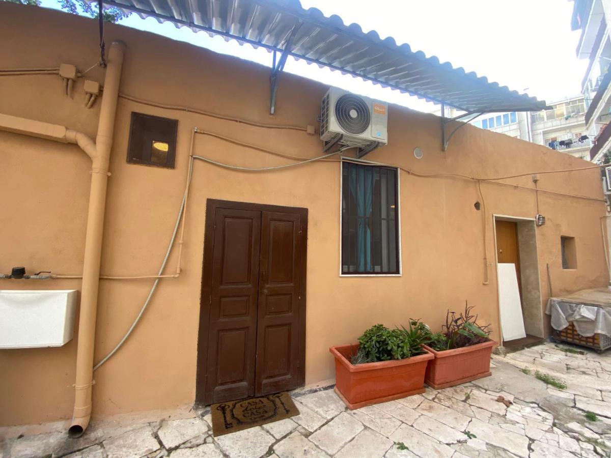 Mini Loft - Bari Centro - A Due Passi Dal Mare Apartment Exterior photo