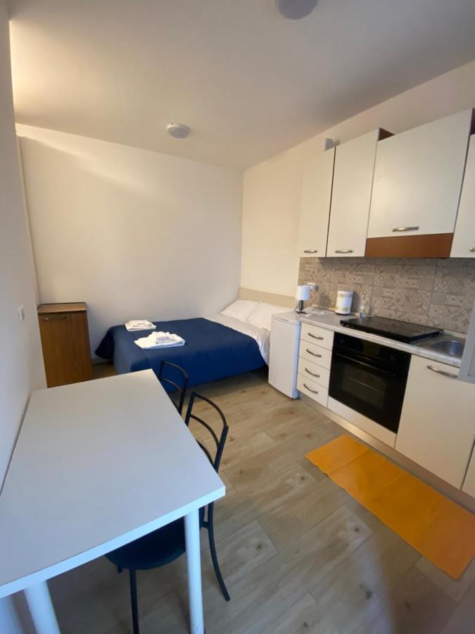 Mini Loft - Bari Centro - A Due Passi Dal Mare Apartment Exterior photo